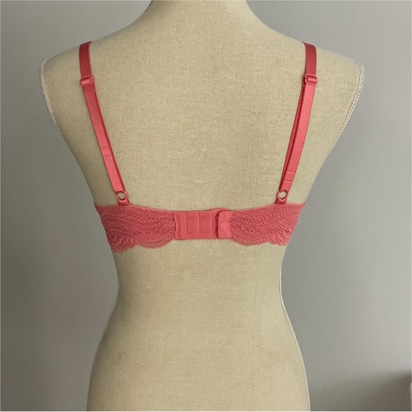 La Vie en Rose Pink Lace Bra Lightly Lined Size 34D Underwire - Picture 2 of 8